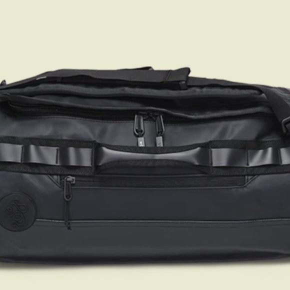 BABOON TO THE MOON Go Bag Weekend Duffle - Picture 5 of 5